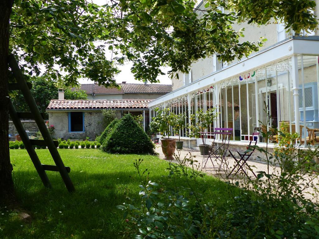 La Maison Du Parc Bed & Breakfast Lacave  Ngoại thất bức ảnh